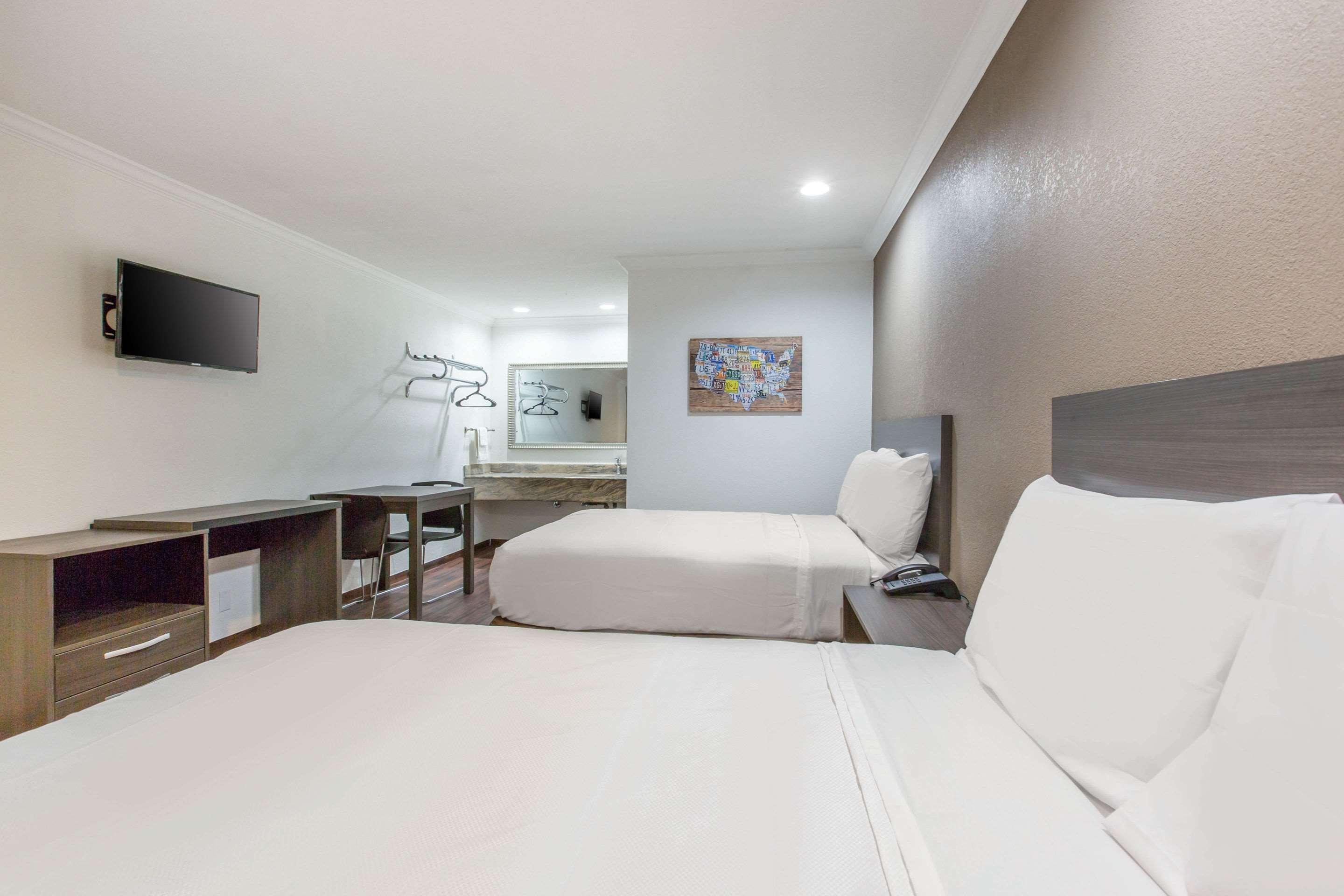 Baymont By Wyndham 2*