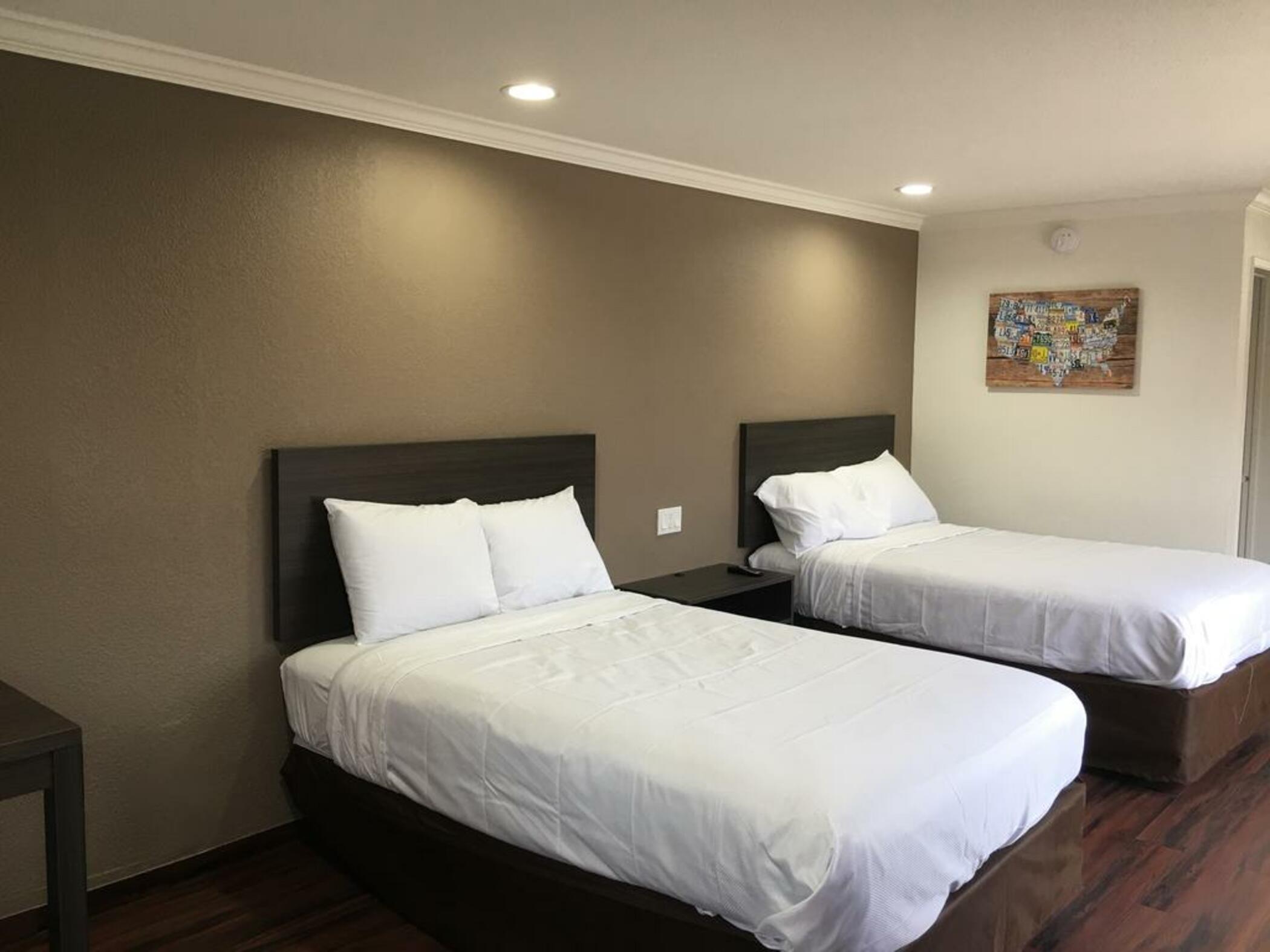 Baymont By Wyndham Bakersfield