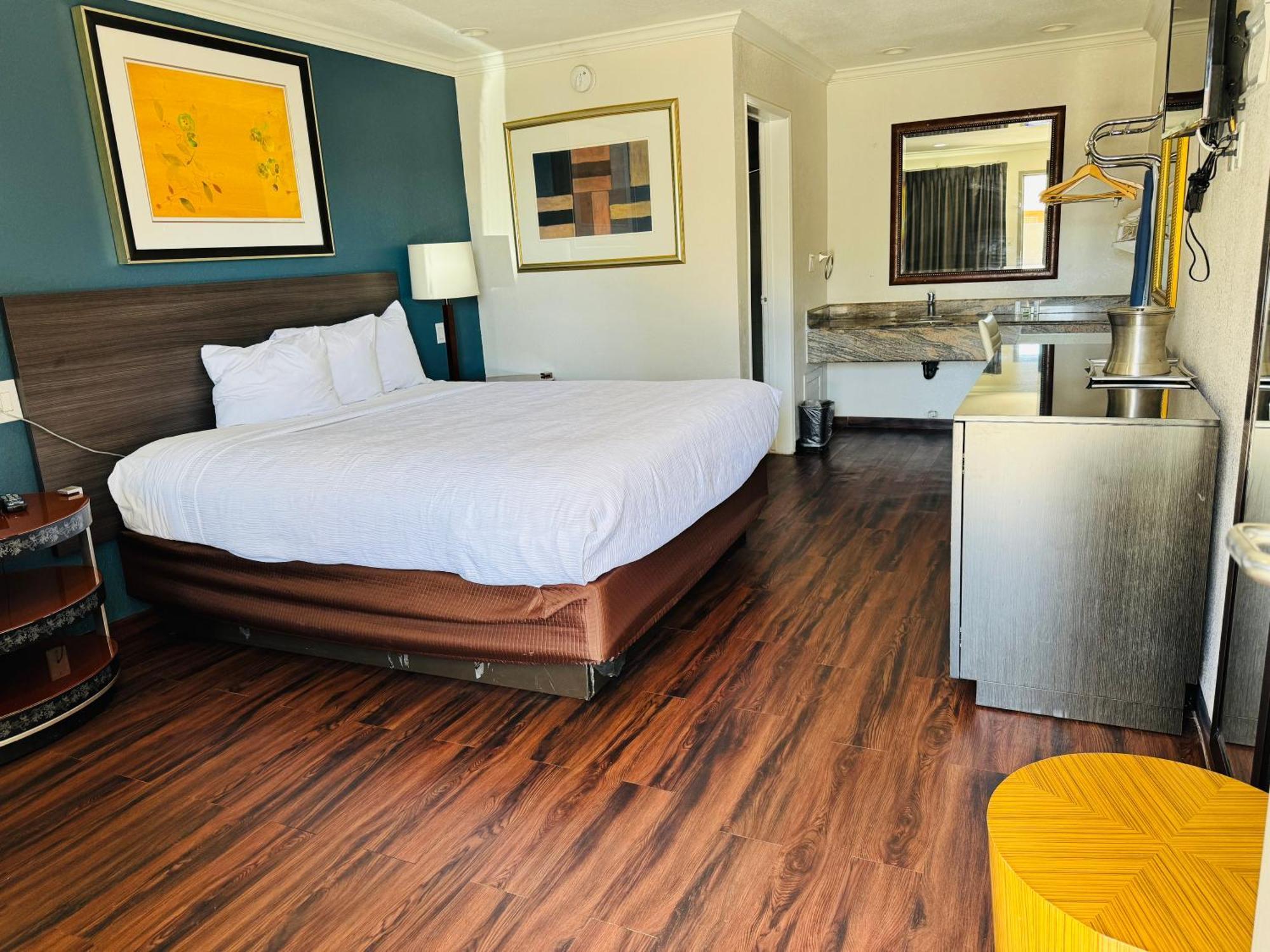 Hotel Baymont By Wyndham